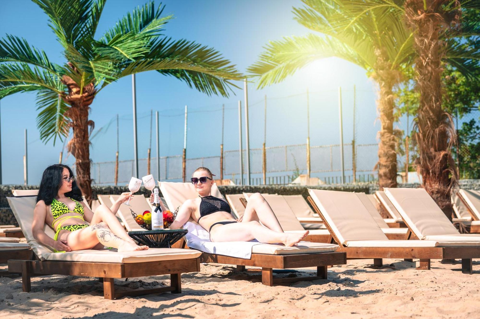 Hotel Palms Beach Kiten Kiten  Luaran gambar